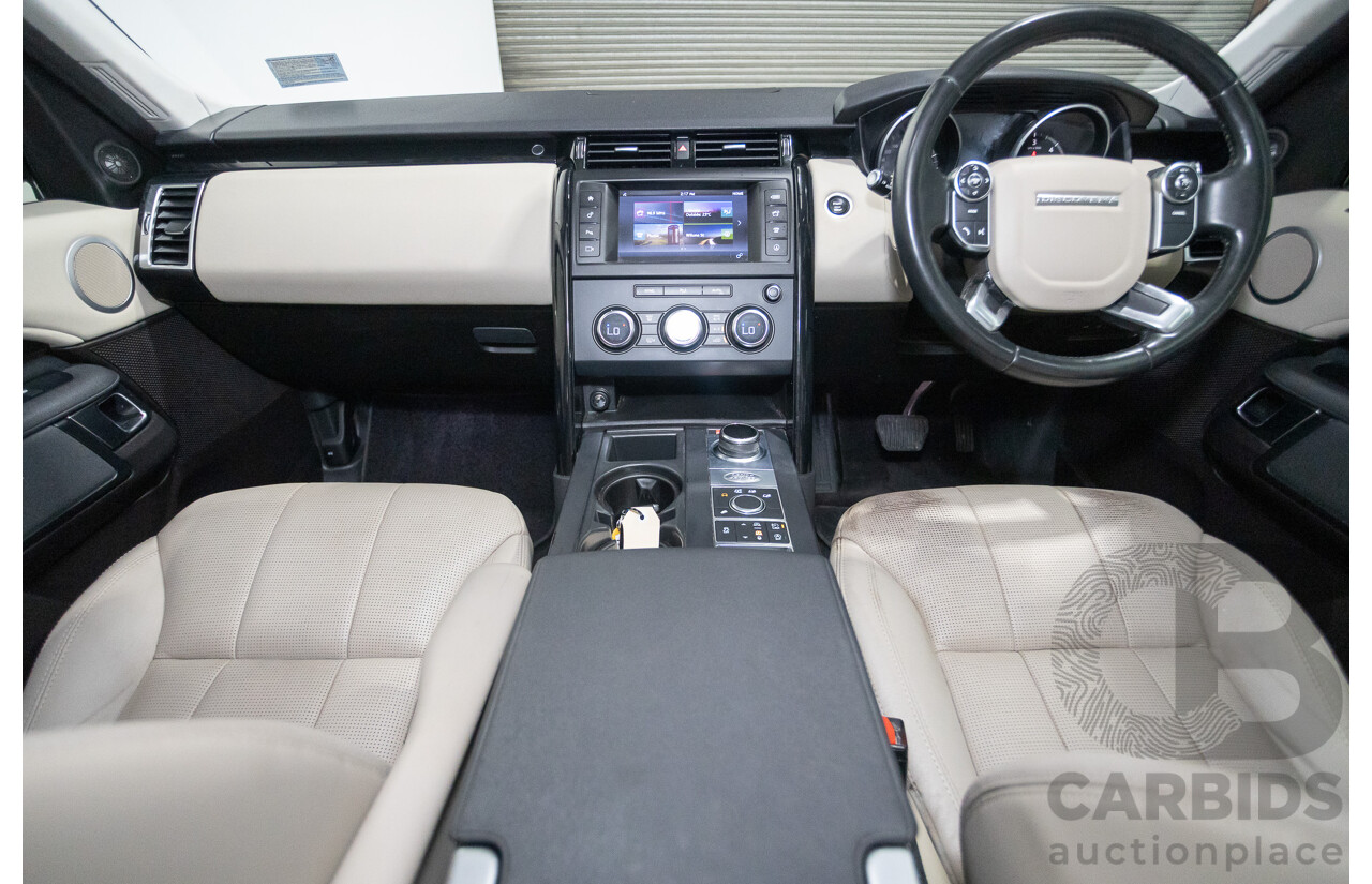 07/2017 Land Rover Discovery TD4 SE 4WD MY17 4D Wagon Dark Sapphire Blue Turbo Diesel 2.0L - 7 Seat