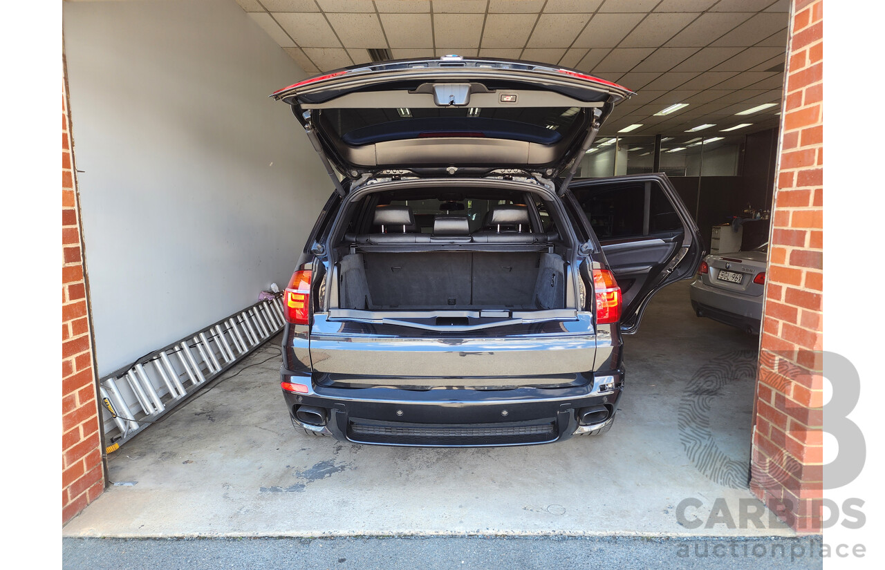 10/2010 Bmw X5 Xdrive 50i Sport E70 MY10 4d Wagon Black 4.4L