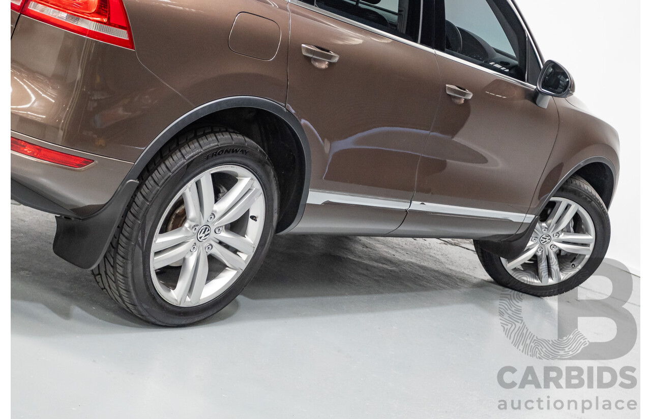 04/2013 Volkswagen Touareg V6 TDI (AWD) 7P MY13.5 4D Wagon Graciosa Brown Metallic Turbo Diesel 3.0L