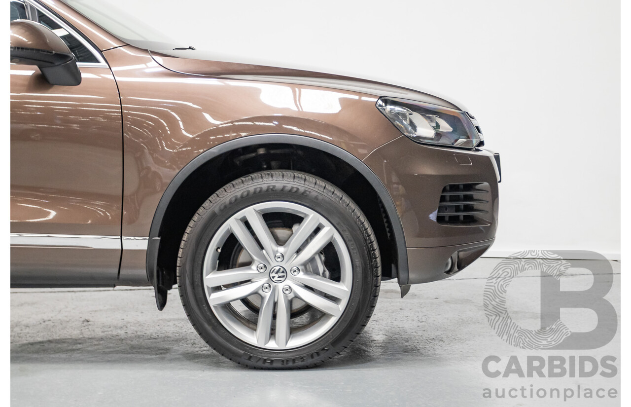 04/2013 Volkswagen Touareg V6 TDI (AWD) 7P MY13.5 4D Wagon Graciosa Brown Metallic Turbo Diesel 3.0L