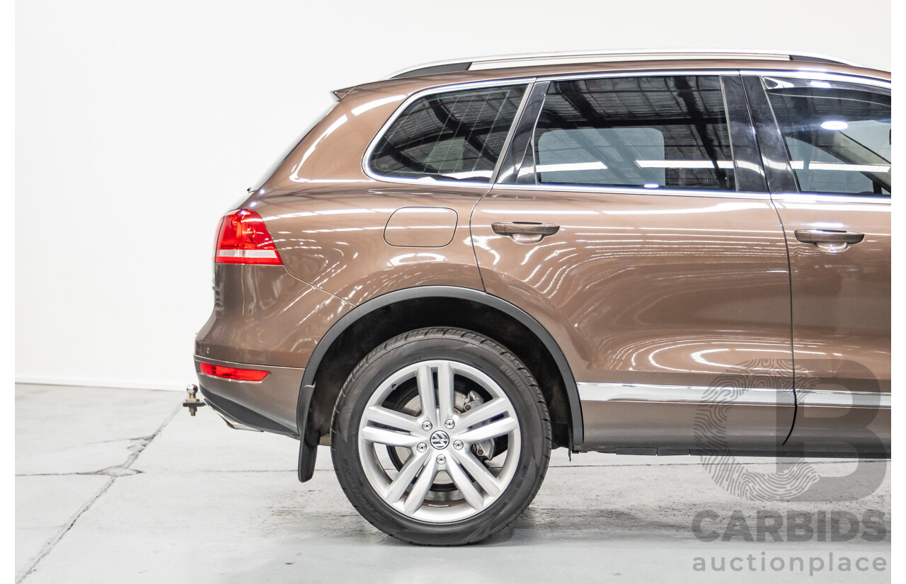 04/2013 Volkswagen Touareg V6 TDI (AWD) 7P MY13.5 4D Wagon Graciosa Brown Metallic Turbo Diesel 3.0L