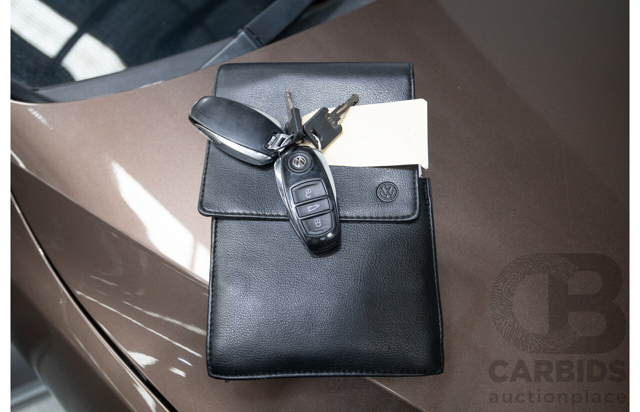 04/2013 Volkswagen Touareg V6 TDI (AWD) 7P MY13.5 4D Wagon Graciosa Brown Metallic Turbo Diesel 3.0L