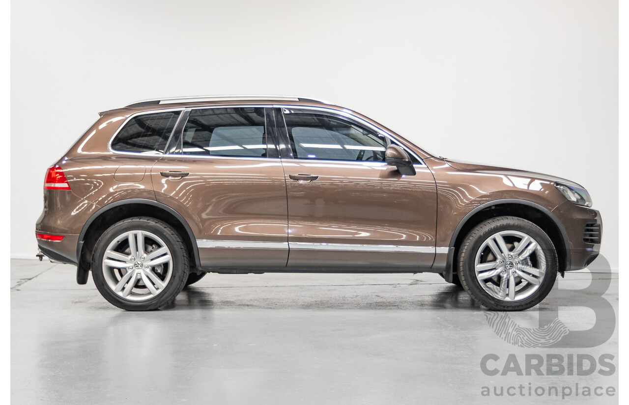 04/2013 Volkswagen Touareg V6 TDI (AWD) 7P MY13.5 4D Wagon Graciosa Brown Metallic Turbo Diesel 3.0L