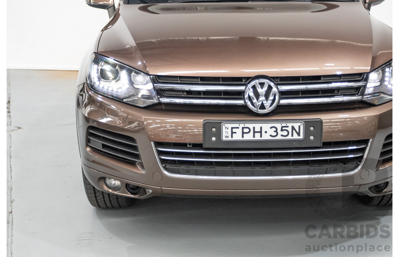 04/2013 Volkswagen Touareg V6 TDI (AWD) 7P MY13.5 4D Wagon Graciosa Brown Metallic Turbo Diesel 3.0L