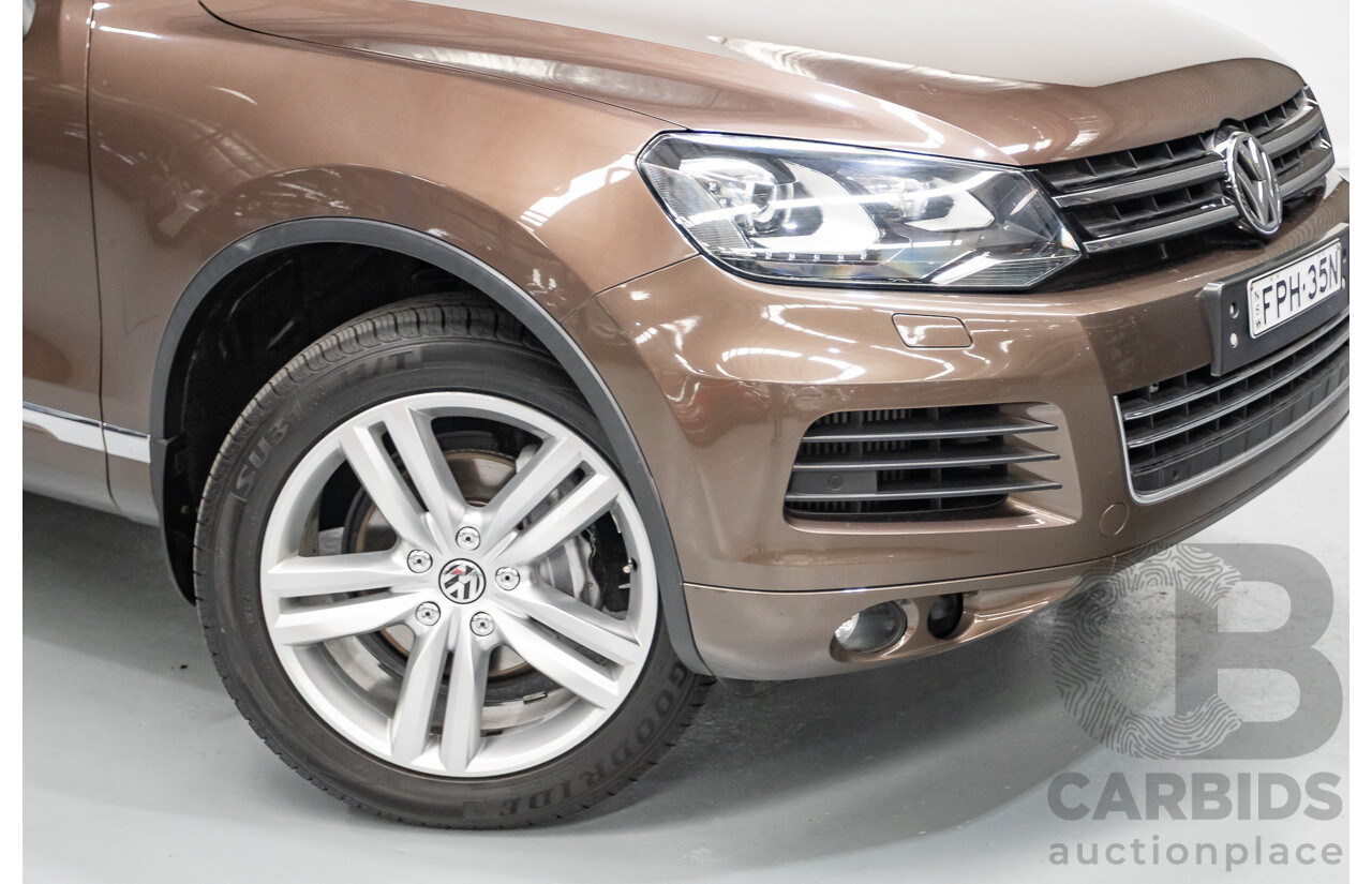 04/2013 Volkswagen Touareg V6 TDI (AWD) 7P MY13.5 4D Wagon Graciosa Brown Metallic Turbo Diesel 3.0L