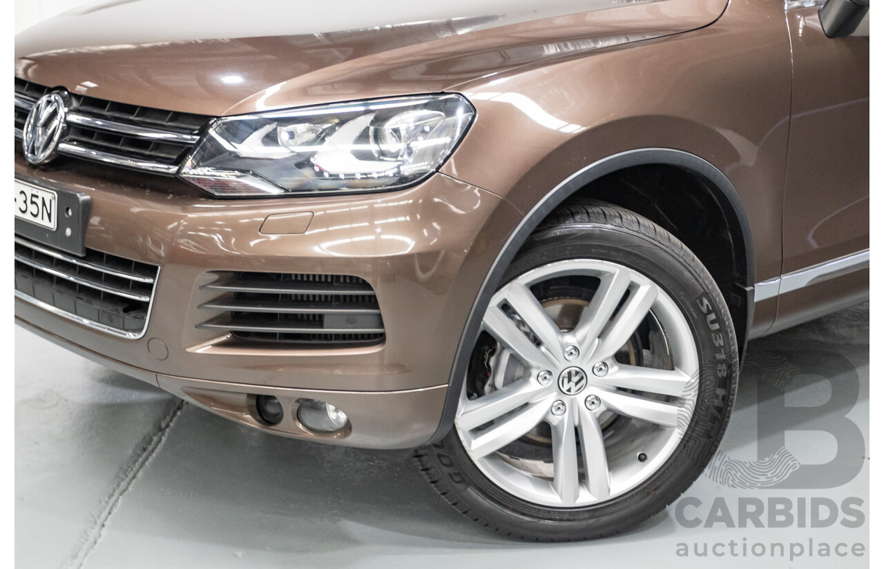 04/2013 Volkswagen Touareg V6 TDI (AWD) 7P MY13.5 4D Wagon Graciosa Brown Metallic Turbo Diesel 3.0L