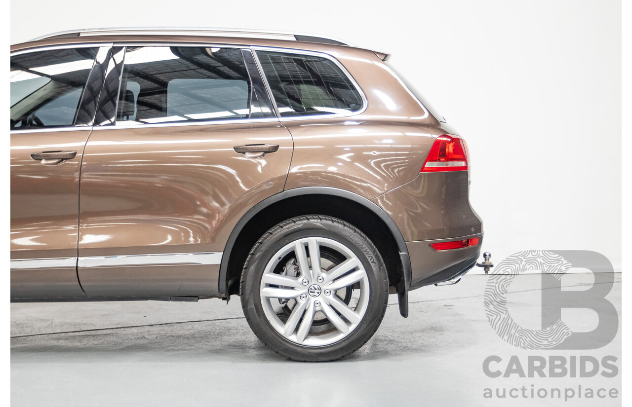 04/2013 Volkswagen Touareg V6 TDI (AWD) 7P MY13.5 4D Wagon Graciosa Brown Metallic Turbo Diesel 3.0L