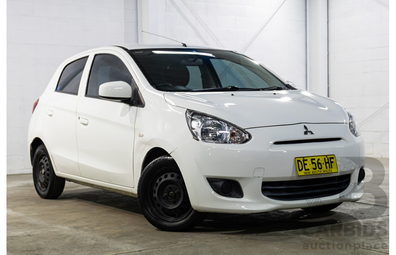 8/2013 Mitsubishi Mirage ES LA 5d Hatchback White 1.2L