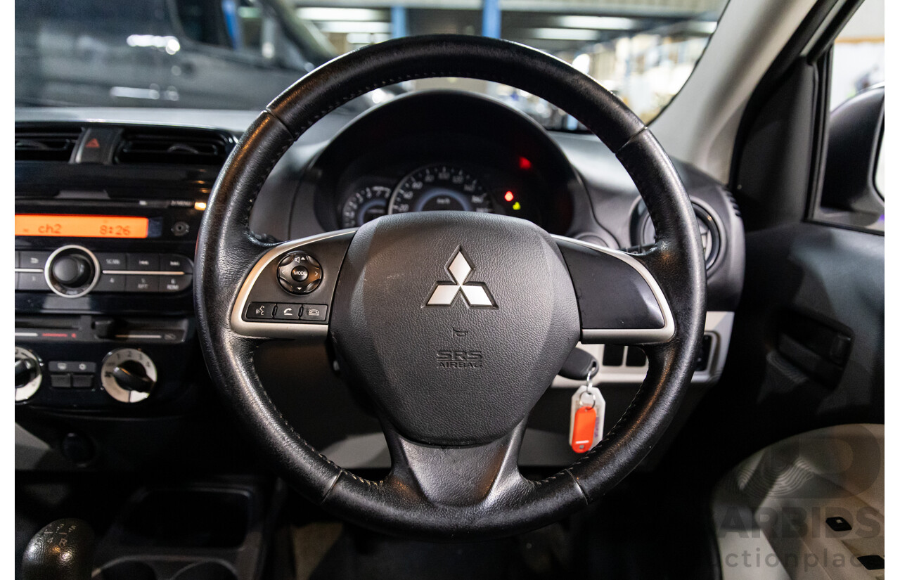 8/2013 Mitsubishi Mirage ES LA 5d Hatchback White 1.2L