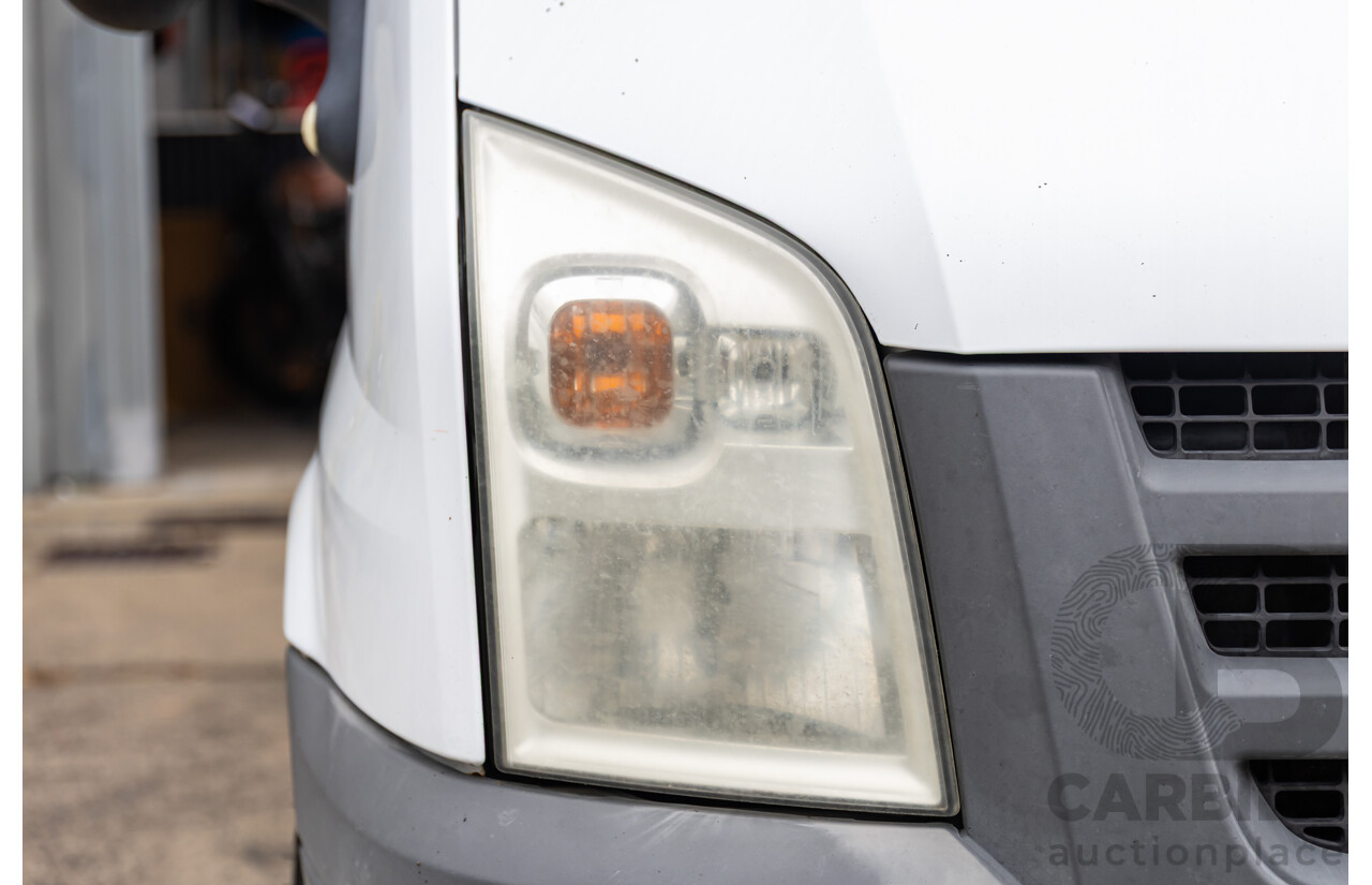 04/2010 Ford Transit Low Roof (SWB) VM MY08 Van Frozen White Turbo Diesel 2.2L