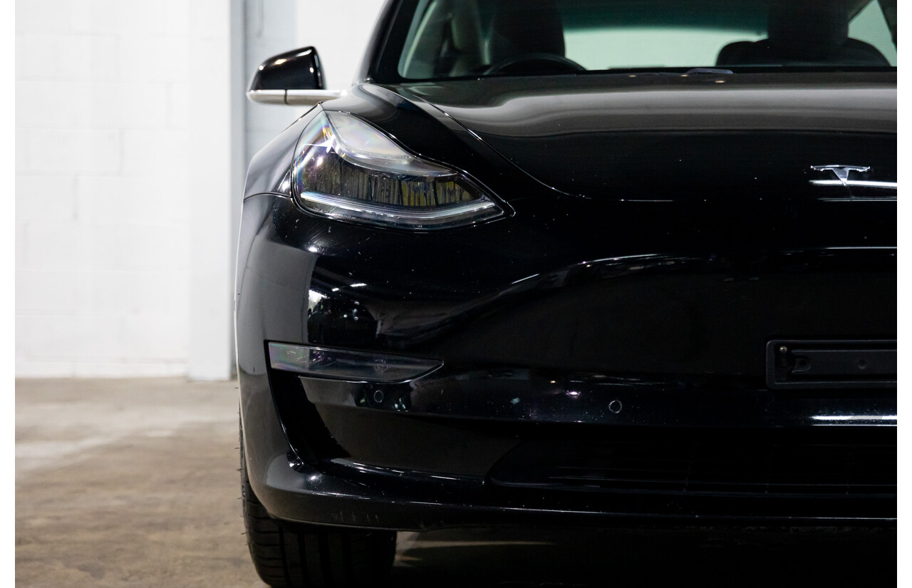 07/2019 Tesla Model 3 Standard Range (RWD) MY19 5d Sedan Black Dedicated Electric EV - 190kW