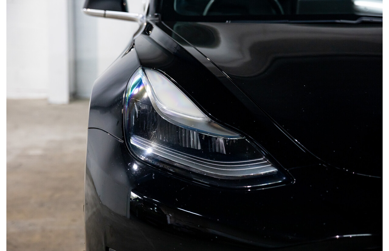 07/2019 Tesla Model 3 Standard Range (RWD) MY19 5d Sedan Black Dedicated Electric EV - 190kW