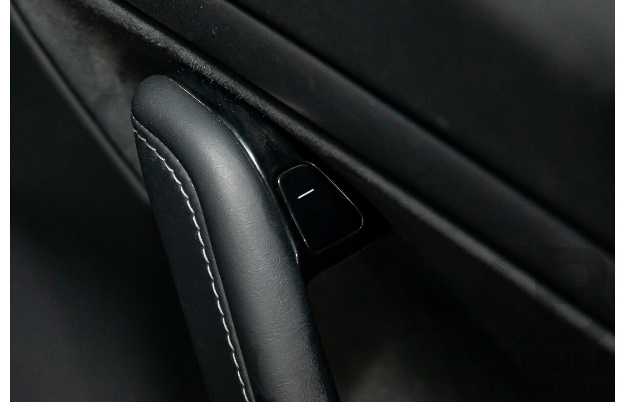 07/2019 Tesla Model 3 Standard Range (RWD) MY19 5d Sedan Black Dedicated Electric EV - 190kW