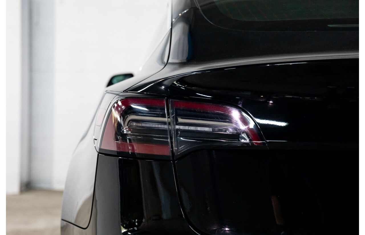 07/2019 Tesla Model 3 Standard Range (RWD) MY19 5d Sedan Black Dedicated Electric EV - 190kW