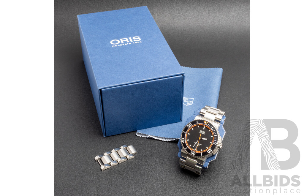 Oris Aquis 43mm Automatic Diver’s Watch, Model 7653