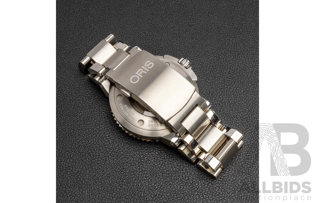 Oris Aquis 43mm Automatic Diver’s Watch, Model 7653