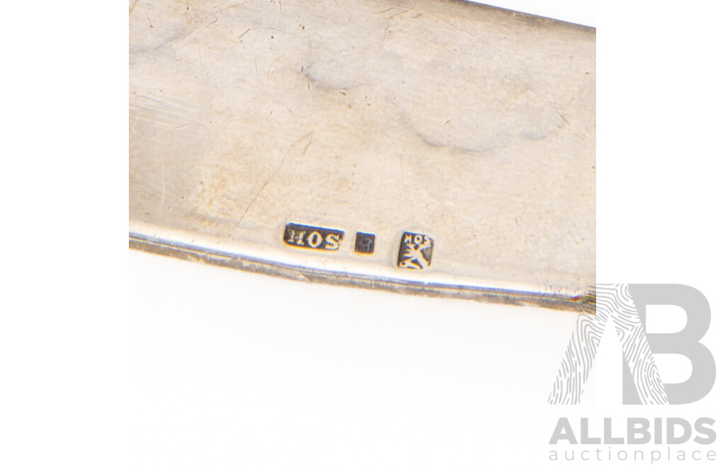 Collection of Vintage Bar Items Inc Pewter Ice Bucket, Juicer and Strainer Along with a Measuring Cup