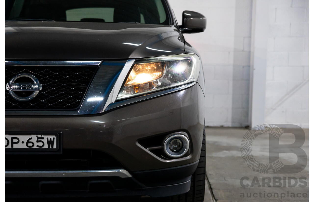 12/2015 Nissan Pathfinder ST-L (4x4) R52 MY15 4d Wagon Gun Metallic V6 3.5L