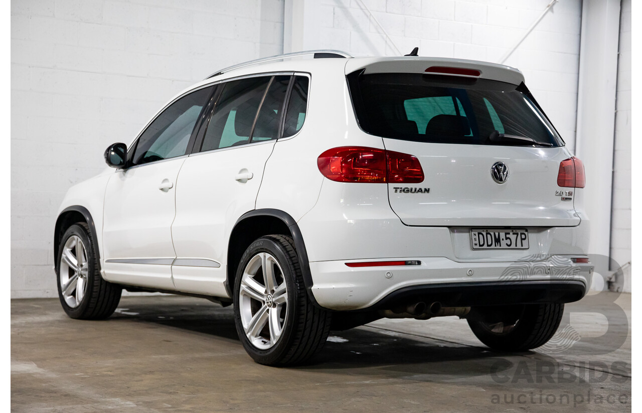 03/2016 Volkswagen Tiguan 155 TSI R-Line (AWD) 5NC MY16 4d Wagon Pure White Turbo 2.0L
