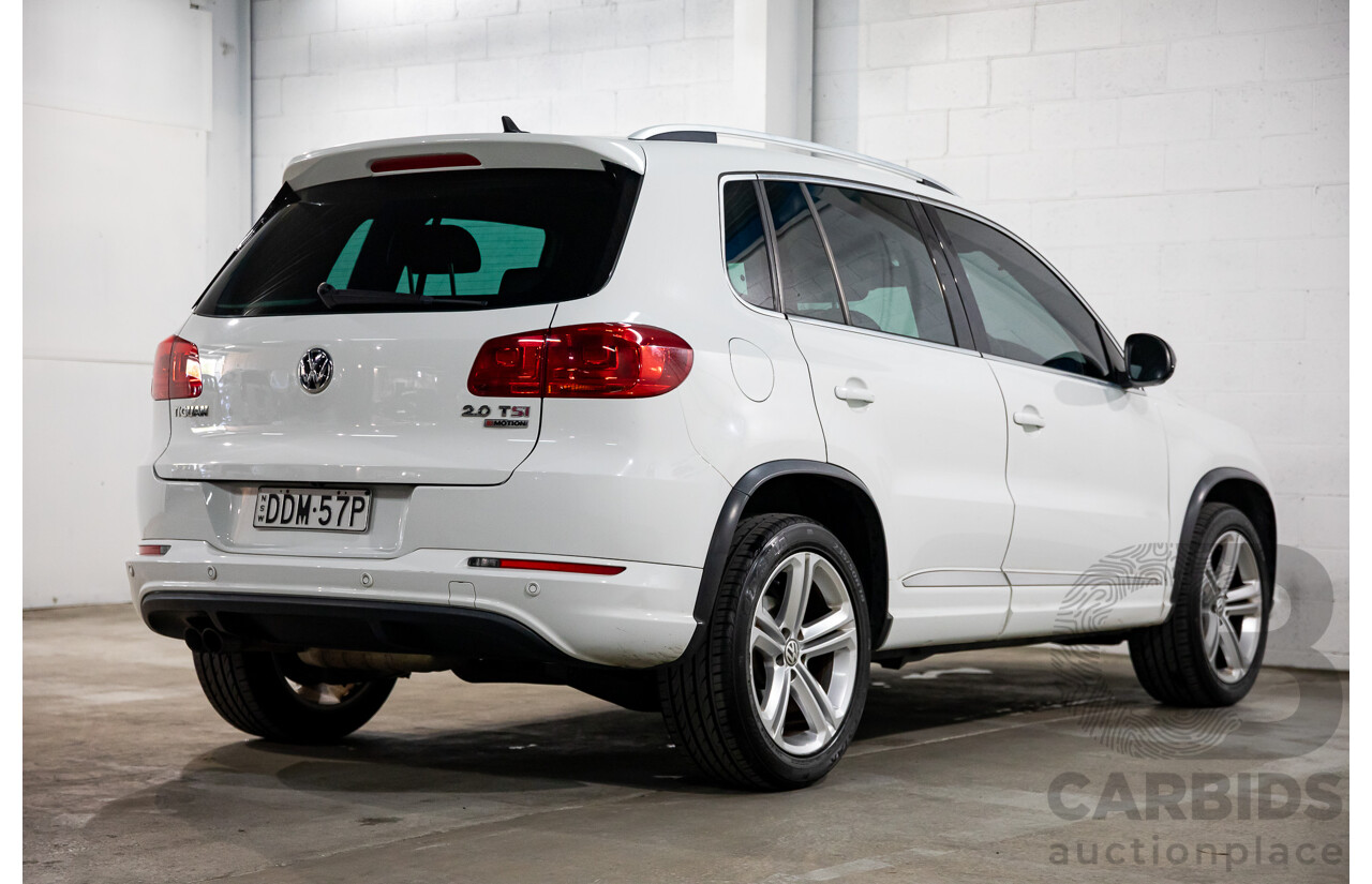 03/2016 Volkswagen Tiguan 155 TSI R-Line (AWD) 5NC MY16 4d Wagon Pure White Turbo 2.0L