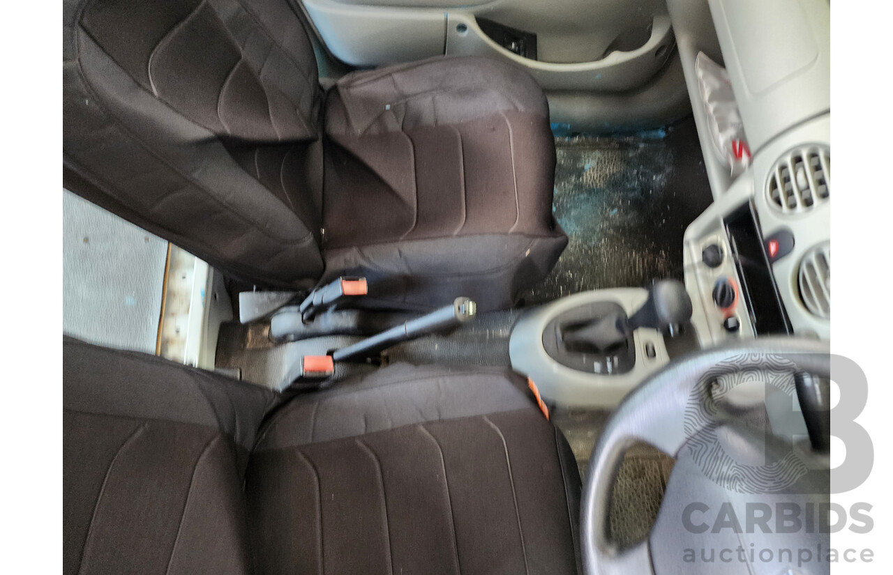 4/2007 Renault Kangoo Integral X76 2d Van White 1.6L