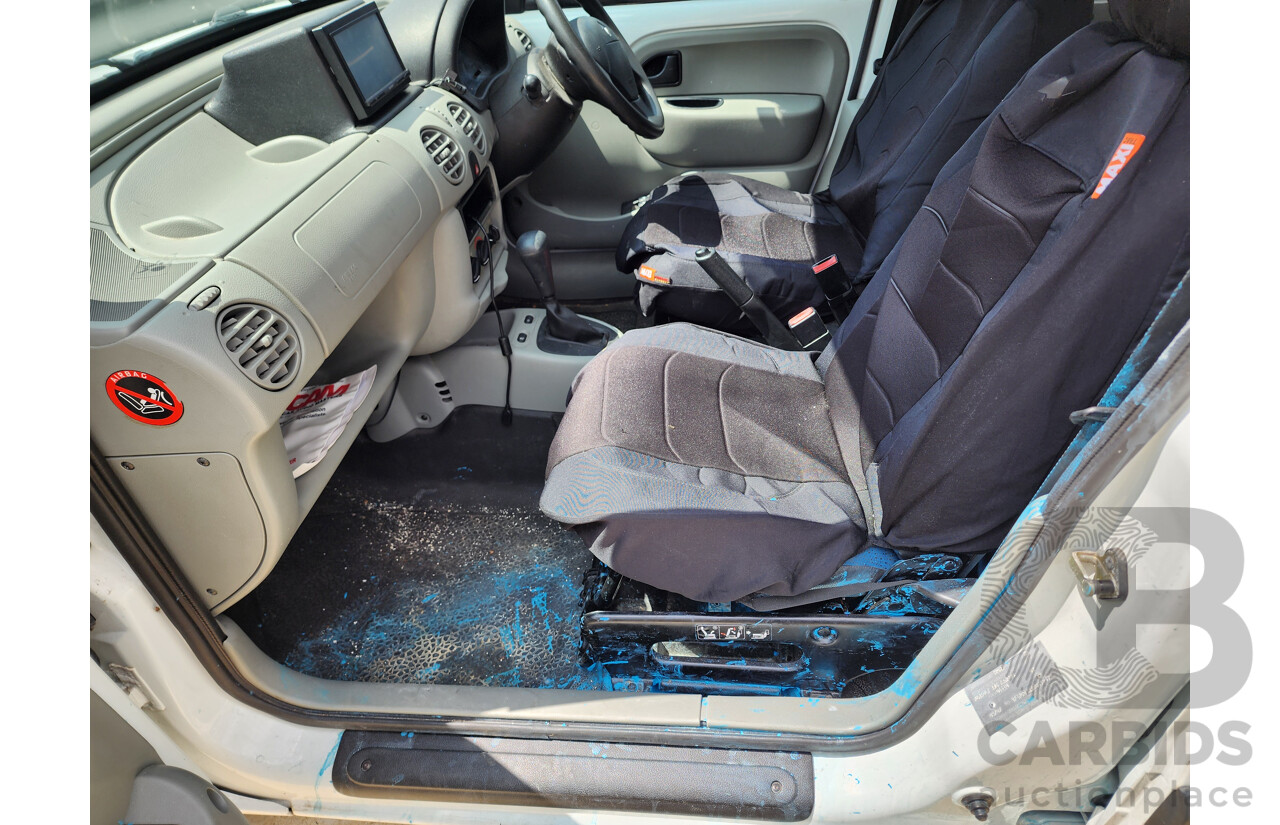 4/2007 Renault Kangoo Integral X76 2d Van White 1.6L