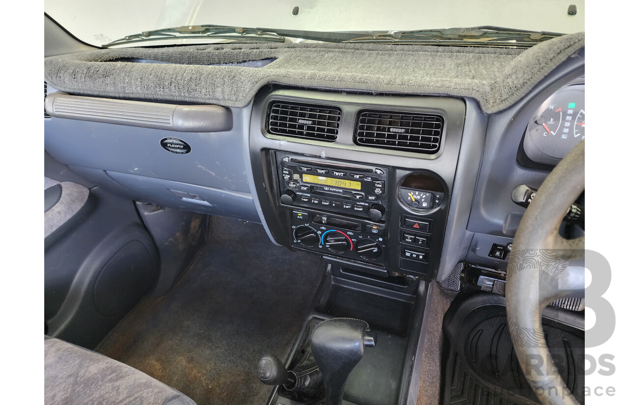 4/2001 Toyota Landcruiser Prado 50TH Anniversary (4x4) VZJ95R 4d Wagon Silver 3.4L