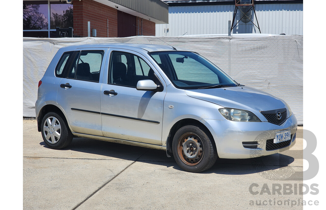 5/2003 Mazda Mazda2 NEO DY 5d Hatchback Silver 1.5L