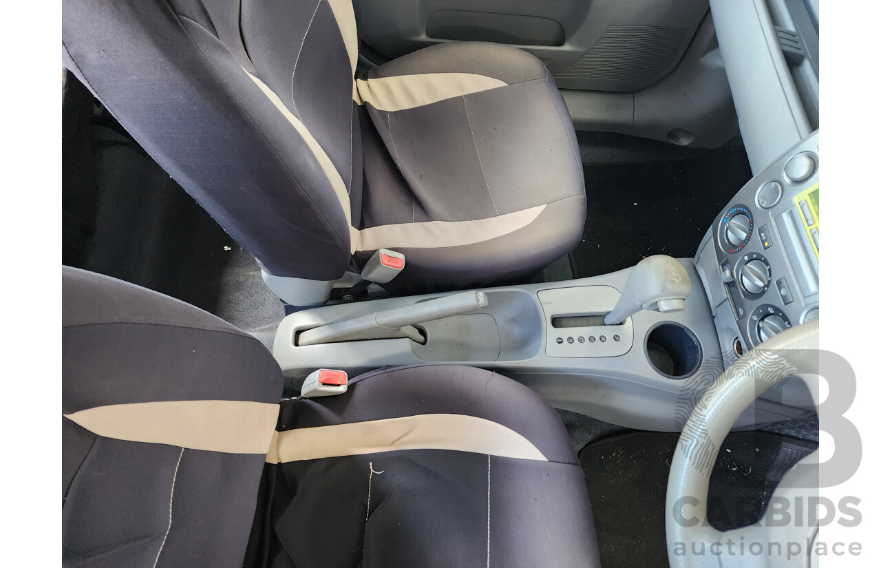 5/2003 Mazda Mazda2 NEO DY 5d Hatchback Silver 1.5L