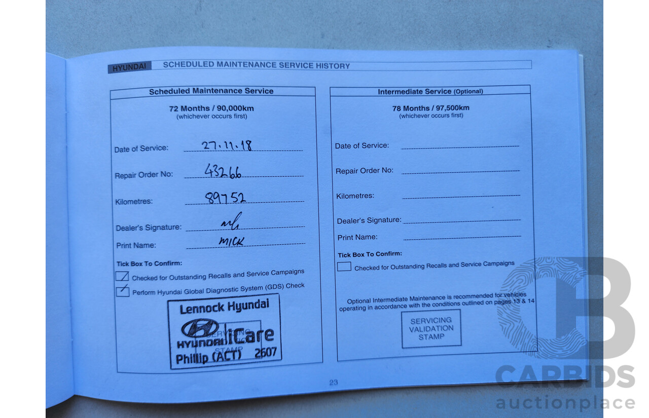 10/2014 Hyundai i30 Premium GD MY14 5d Hatchback Black 1.8L