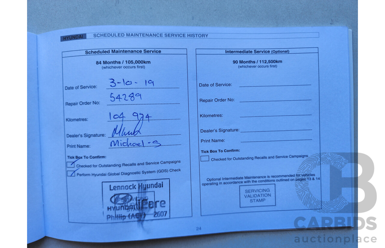 10/2014 Hyundai i30 Premium GD MY14 5d Hatchback Black 1.8L