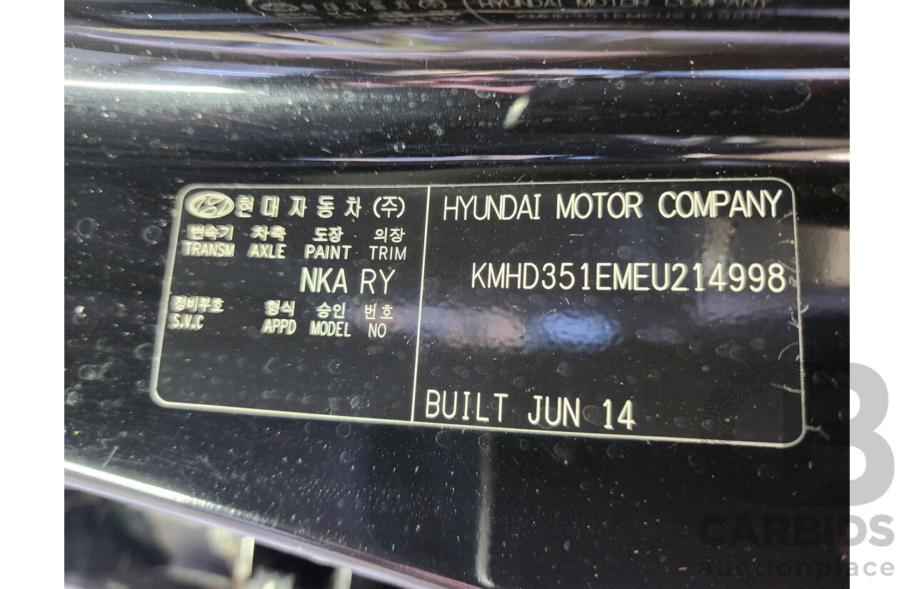 10/2014 Hyundai i30 Premium GD MY14 5d Hatchback Black 1.8L