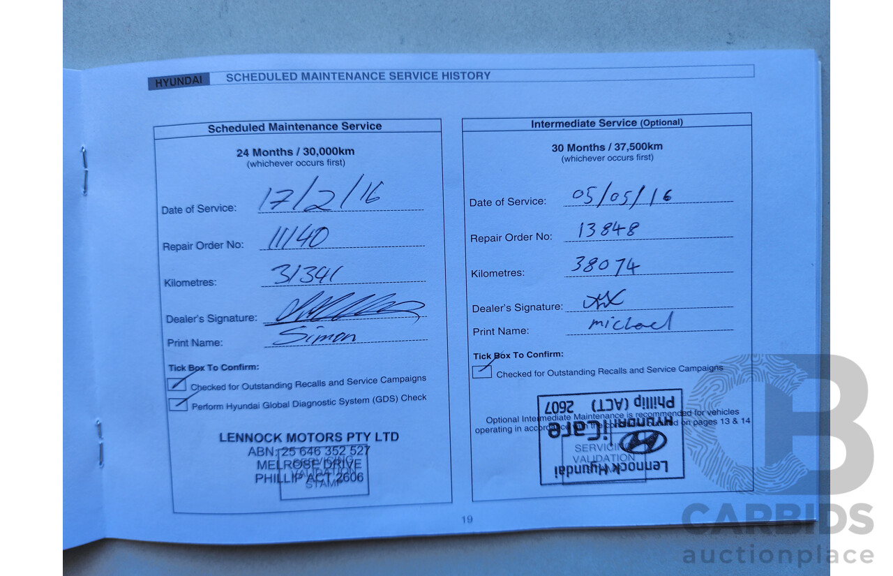 10/2014 Hyundai i30 Premium GD MY14 5d Hatchback Black 1.8L