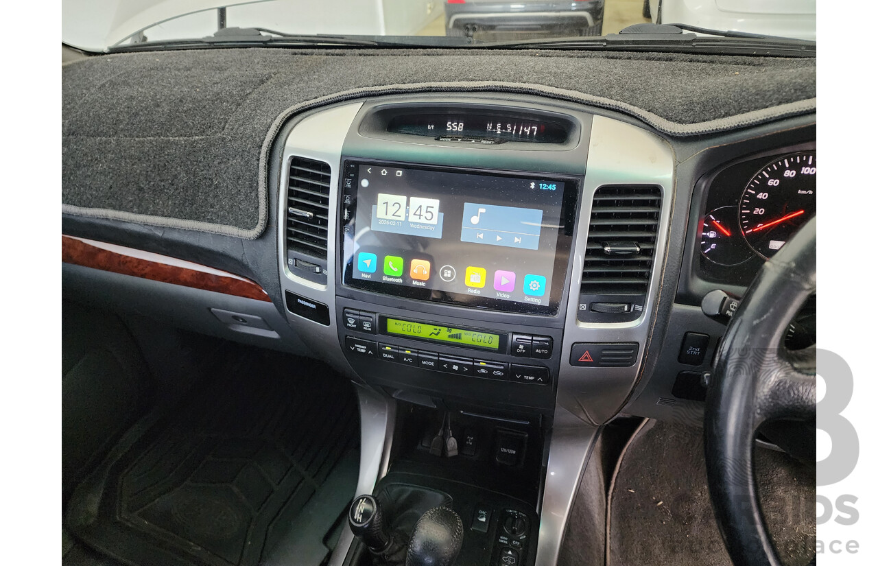 10/2004 Toyota Landcruiser Prado Grande (4x4) GRJ120R 4d Wagon Silver 4.0L