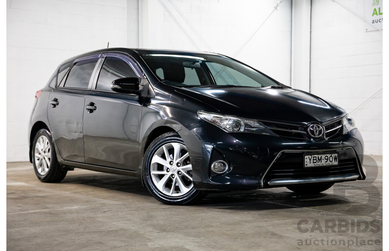 5/2014 Toyota Corolla Ascent Sport ZRE182R 5d Hatchback Attitude Black Metallic 1.8L
