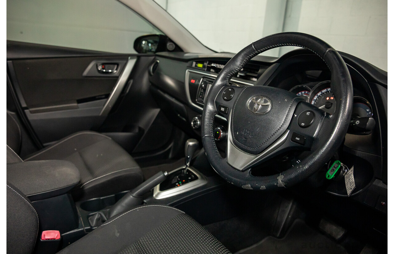 5/2014 Toyota Corolla Ascent Sport ZRE182R 5d Hatchback Attitude Black Metallic 1.8L