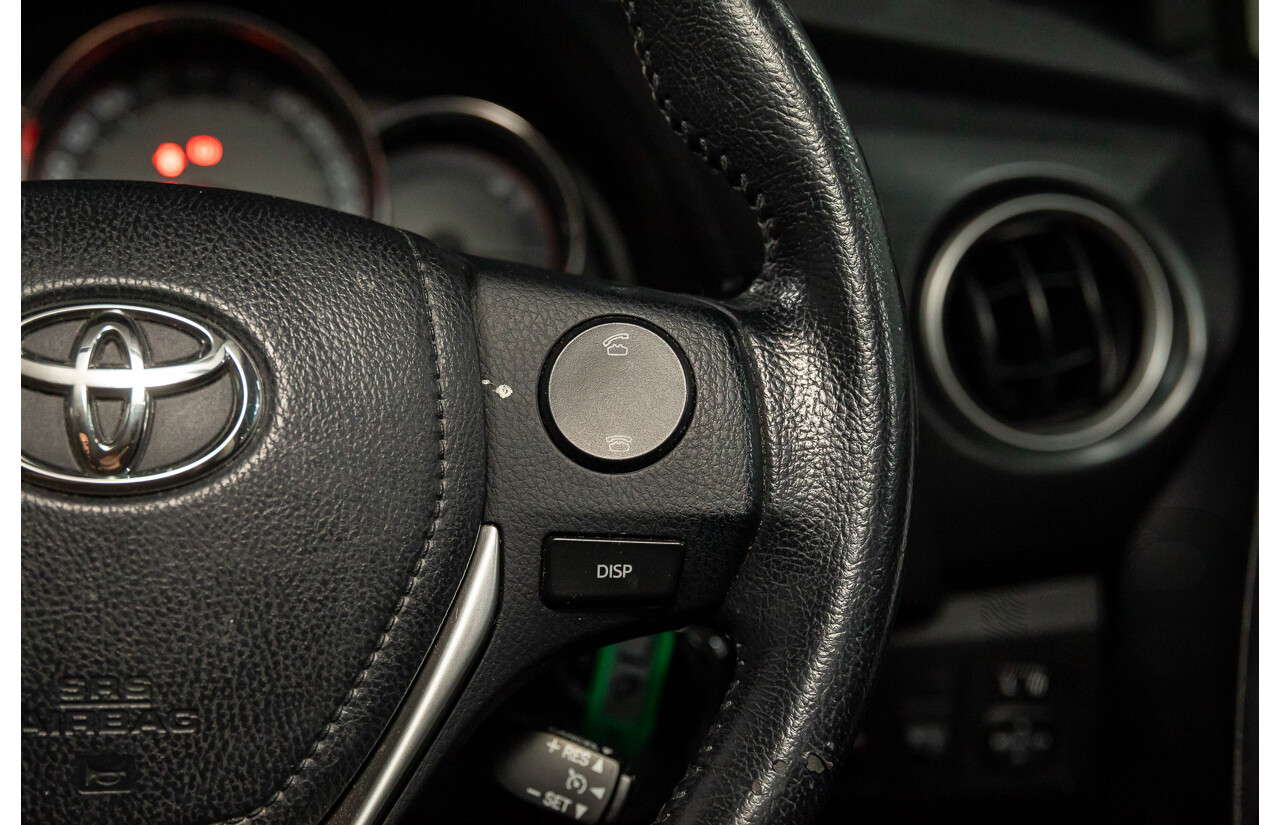 5/2014 Toyota Corolla Ascent Sport ZRE182R 5d Hatchback Attitude Black Metallic 1.8L