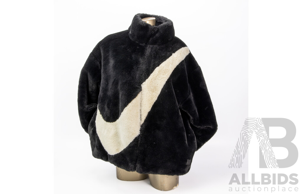 Vintage Faux Fur Zipper Jacket by Nike