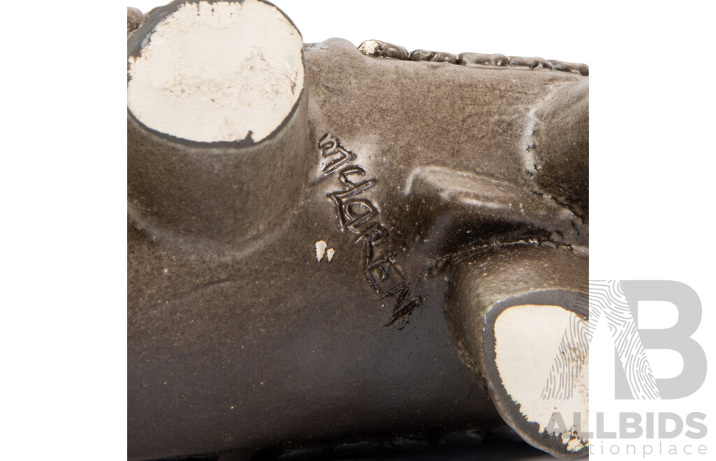 McLaren Pottery Bull Figure