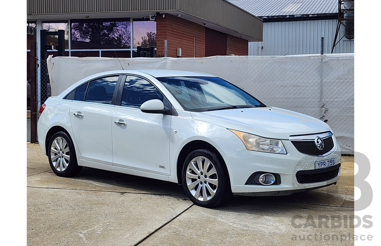5/2014 Holden Cruze Z-Series JH MY14 4d Sedan White 1.8L