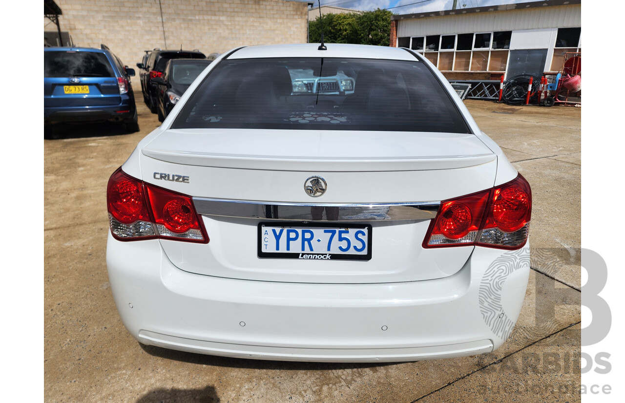 5/2014 Holden Cruze Z-Series JH MY14 4d Sedan White 1.8L