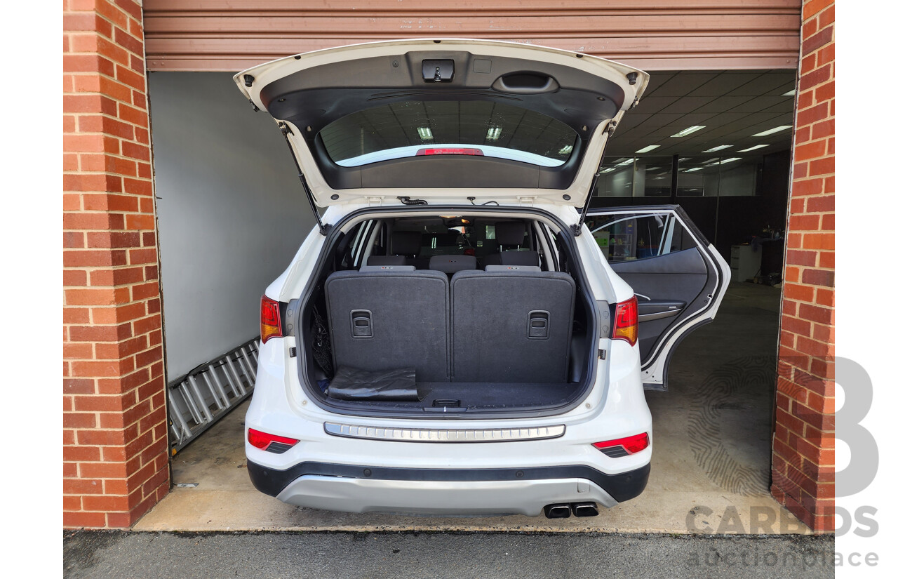 10/2016 Hyundai Santa Fe Active CRDi (4x4) DM SERIES II (DM3) 4d Wagon White 2.2L