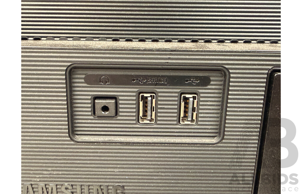 Samsung 24 Inch Flat Panel Monitor