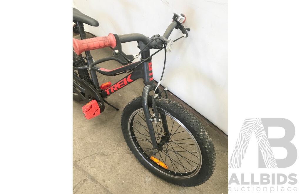 Trek Precaliber Single Speed Kids' Bike