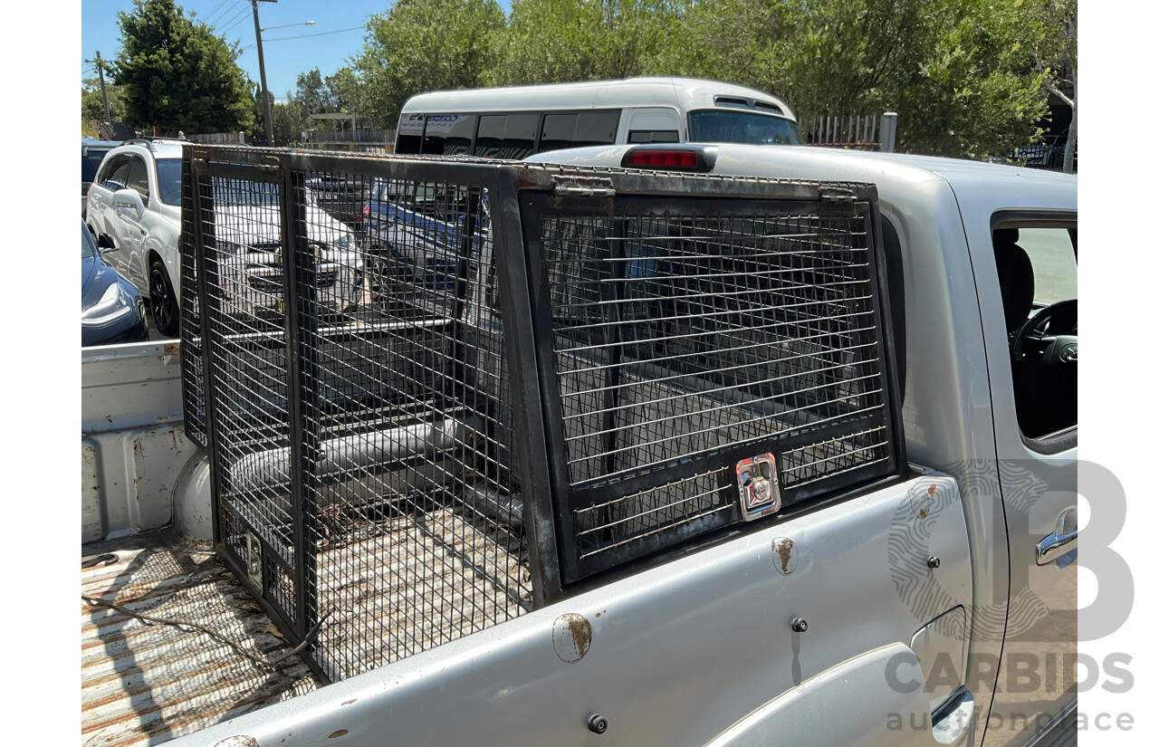 11/2009 Mazda BT50 Boss B3000 SDX (4x4) 09 Upgrade Dual Cab P/Up Gloaming Silver Metallic Turbo Diesel 3.0L