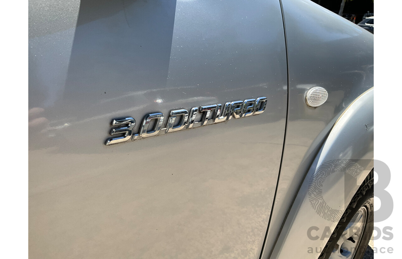 11/2009 Mazda BT50 Boss B3000 SDX (4x4) 09 Upgrade Dual Cab P/Up Gloaming Silver Metallic Turbo Diesel 3.0L