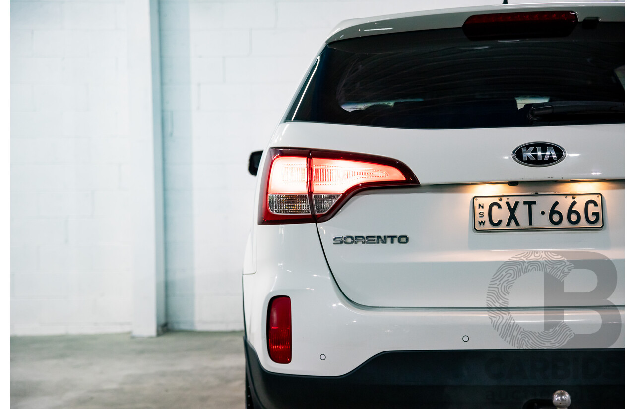 11/2014 Kia Sorento Si (4x2) XM MY14 4d Wagon Clear White V6 3.5L - 7 Seater