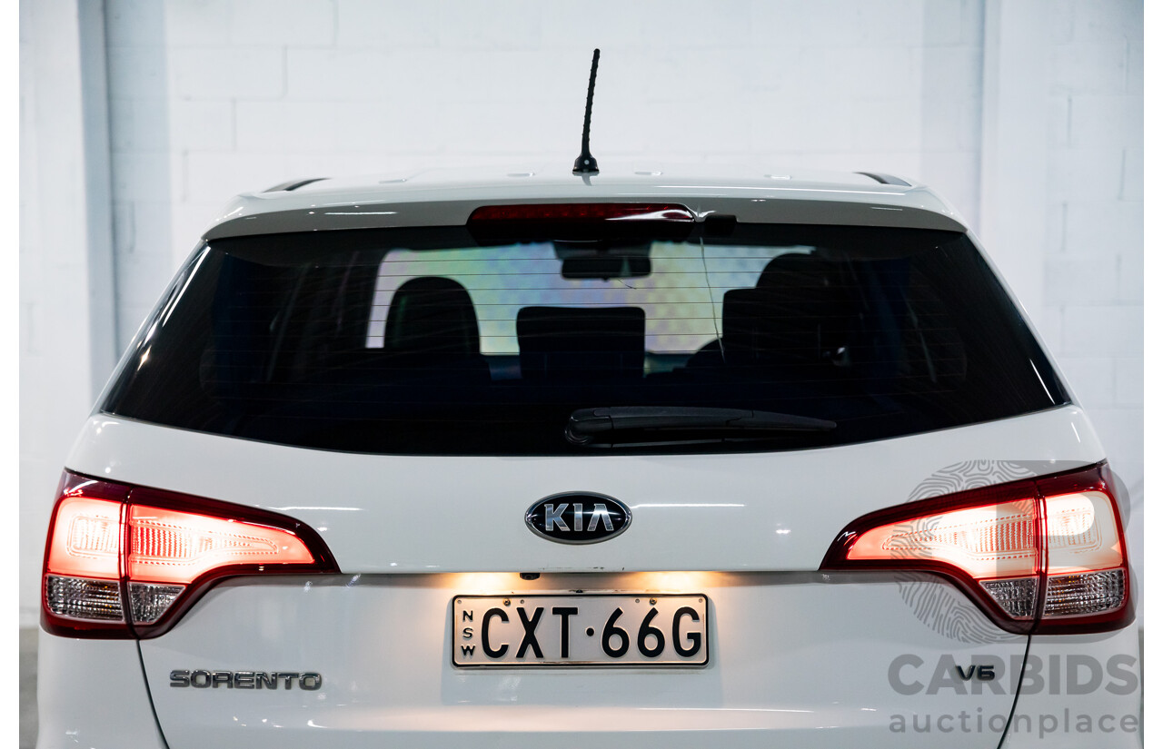 11/2014 Kia Sorento Si (4x2) XM MY14 4d Wagon Clear White V6 3.5L - 7 Seater