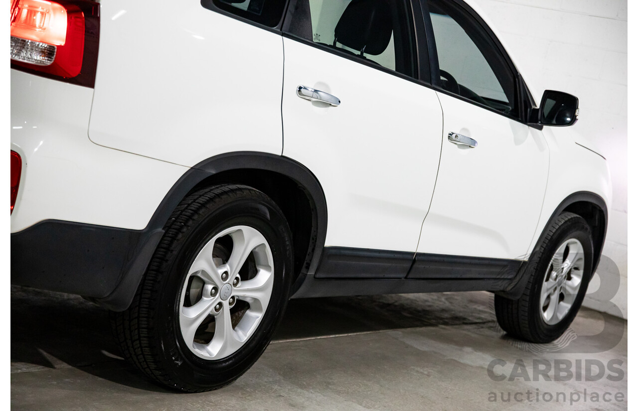 11/2014 Kia Sorento Si (4x2) XM MY14 4d Wagon Clear White V6 3.5L - 7 Seater