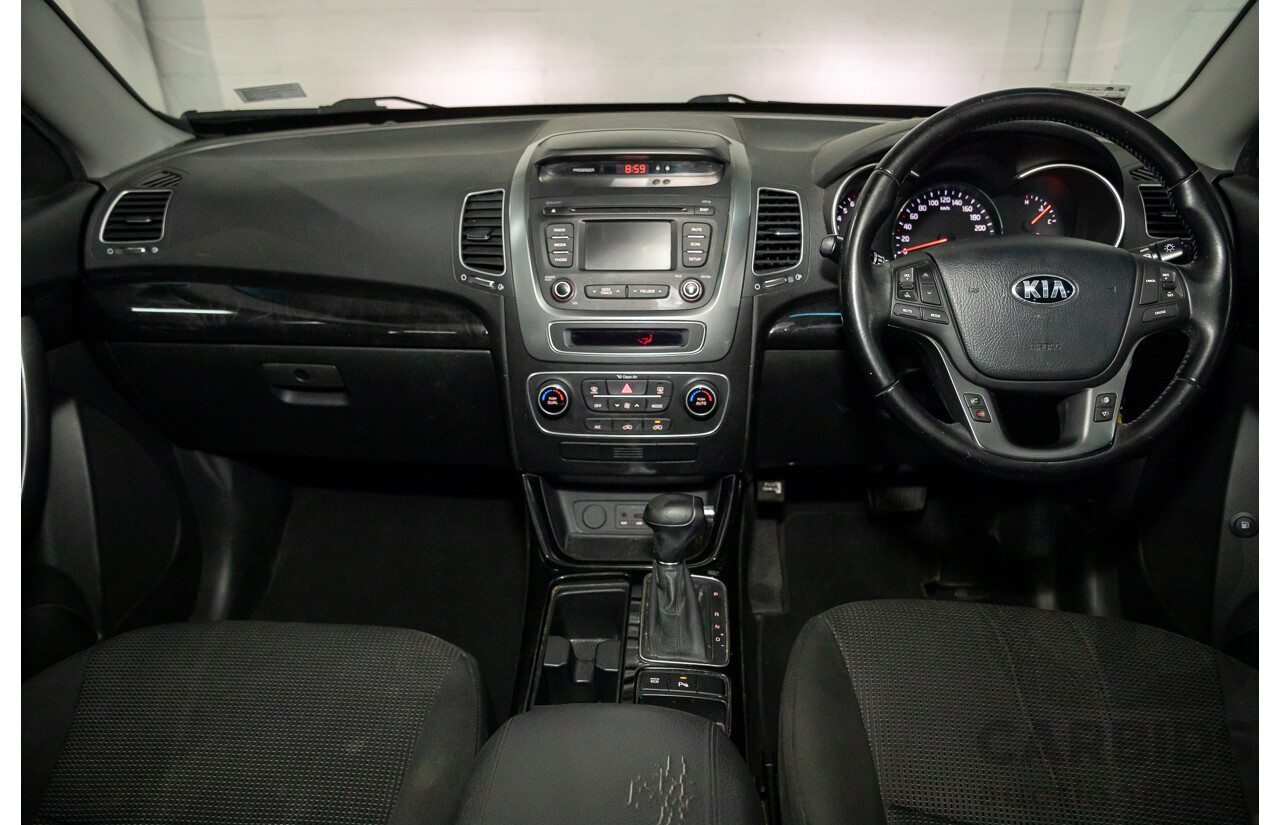 11/2014 Kia Sorento Si (4x2) XM MY14 4d Wagon Clear White V6 3.5L - 7 Seater